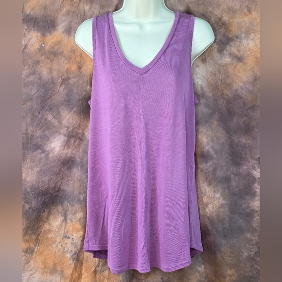 Maurices 24/7 Vneck Tank Top Soft Sandwashed Mauve Chalk Magenta Purple L - Picture 2 of 6
